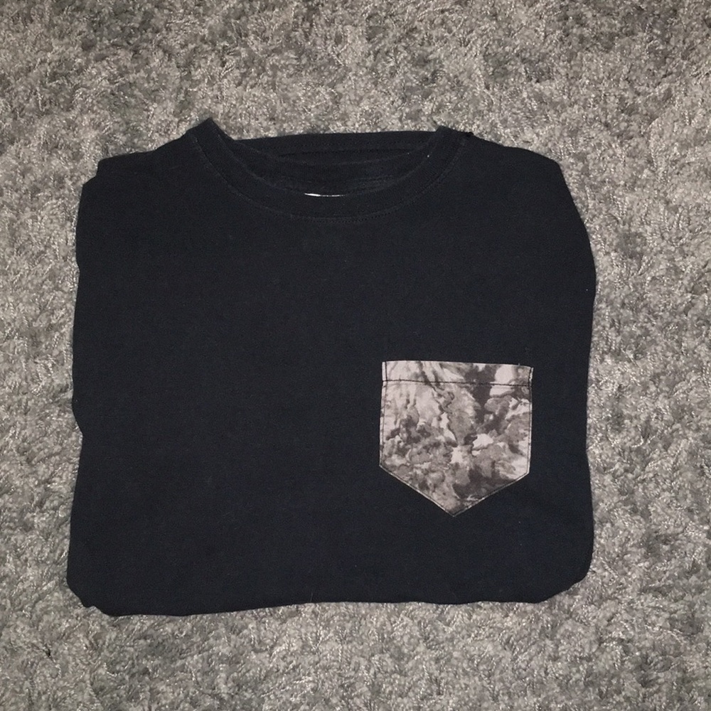 T shirt with pocket